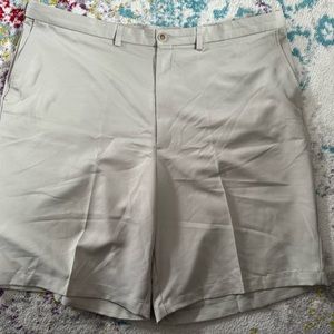 Men’s Haggar golf shorts 46w